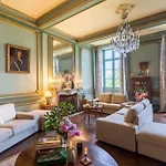 Chateau D'estrac 4*