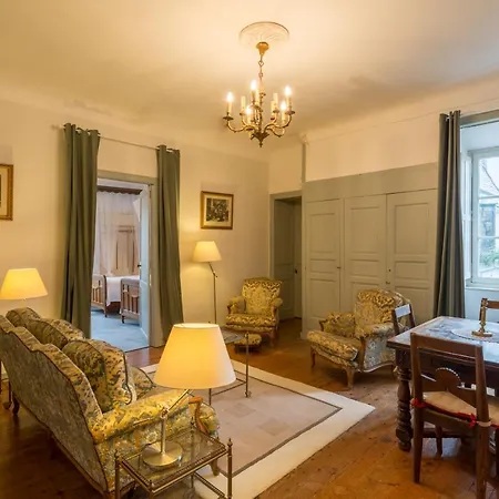 Guest house Chateau D'estrac
