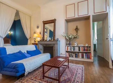 Guest house Chateau D'estrac *