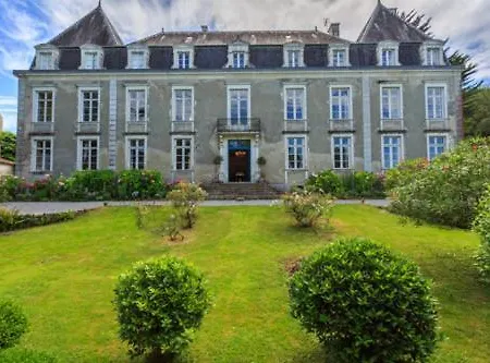 Chateau D'estrac *