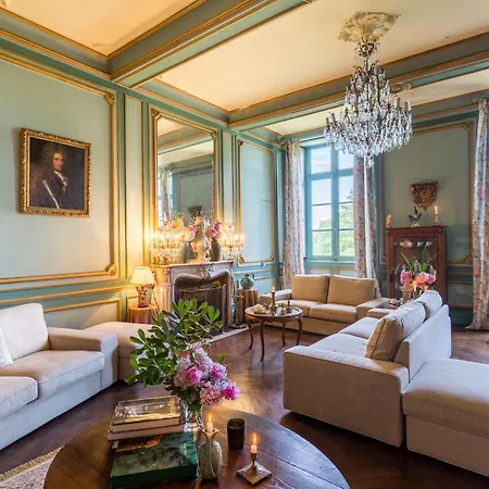 Chateau D'estrac *