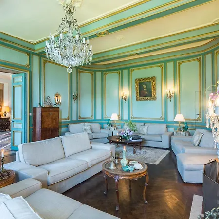 Chateau D'estrac Penzion Hastingues