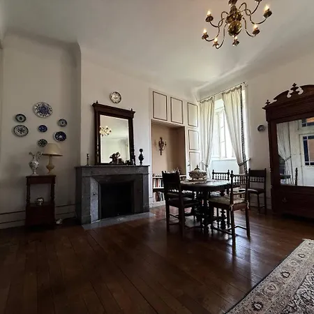Chateau D'estrac *