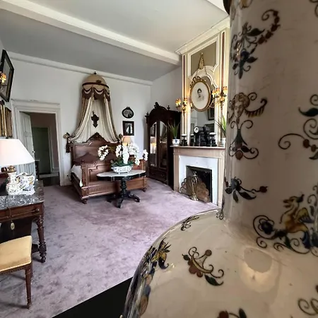 게스트하우스 Chateau D'estrac 4*