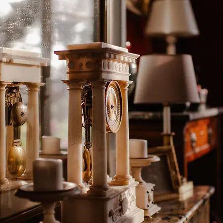 Maison d'hôtes Chateau D'estrac 4*