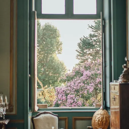 Maison d'hôtes Chateau D'estrac 4*