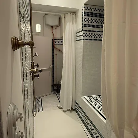 Chateau D'estrac Penzion Hastingues