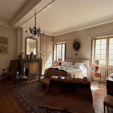 Chateau D'estrac Maison d'hôtes *