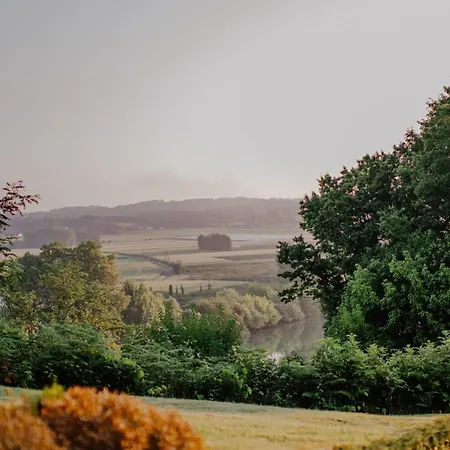 Chateau D'estrac