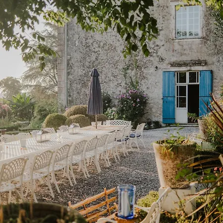 Maison d'hôtes Chateau D'estrac Hastingues