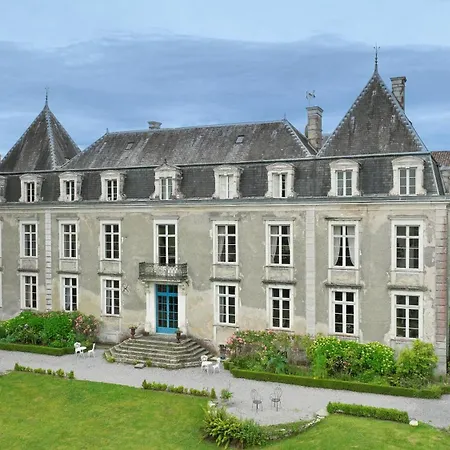 Chateau D'estrac 게스트하우스 Hastingues