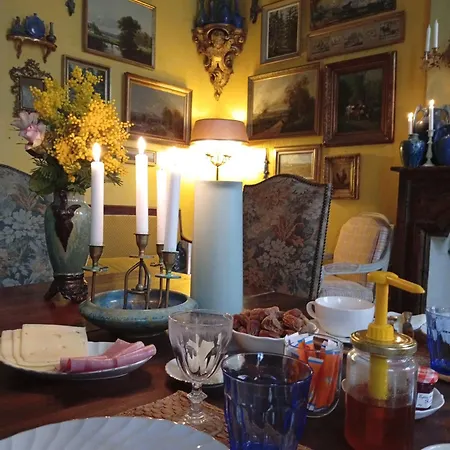 בית הארחה Chateau D'estrac Hastingues