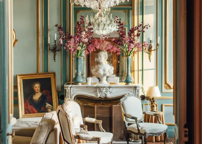 Πανσιόν Chateau D'estrac 4*