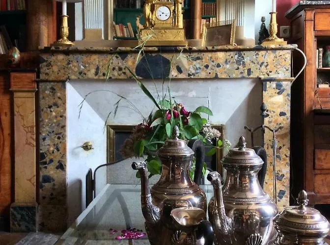 Πανσιόν Chateau D'estrac